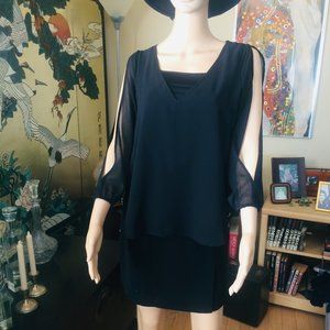Guess Black Top, Size Small